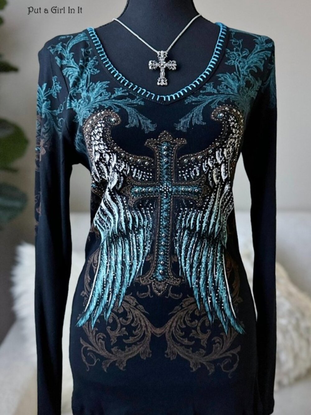 Vocal Apparel Women's Crystal Black Cross Angel Wings Whipstitch Shirt S M L XL